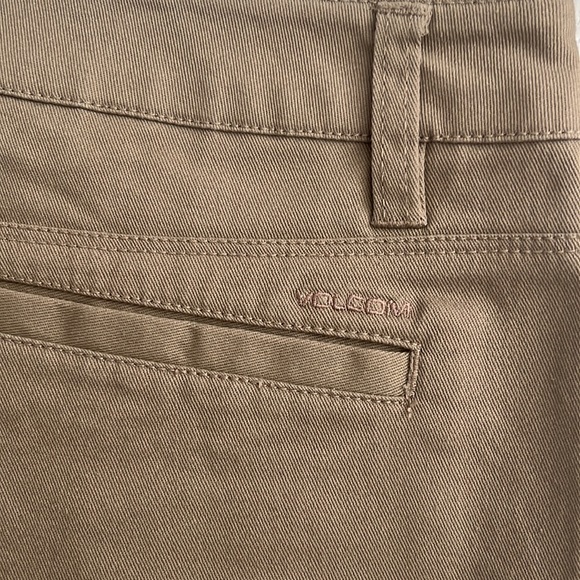 Volcom short-shorts - Picture 3 of 4